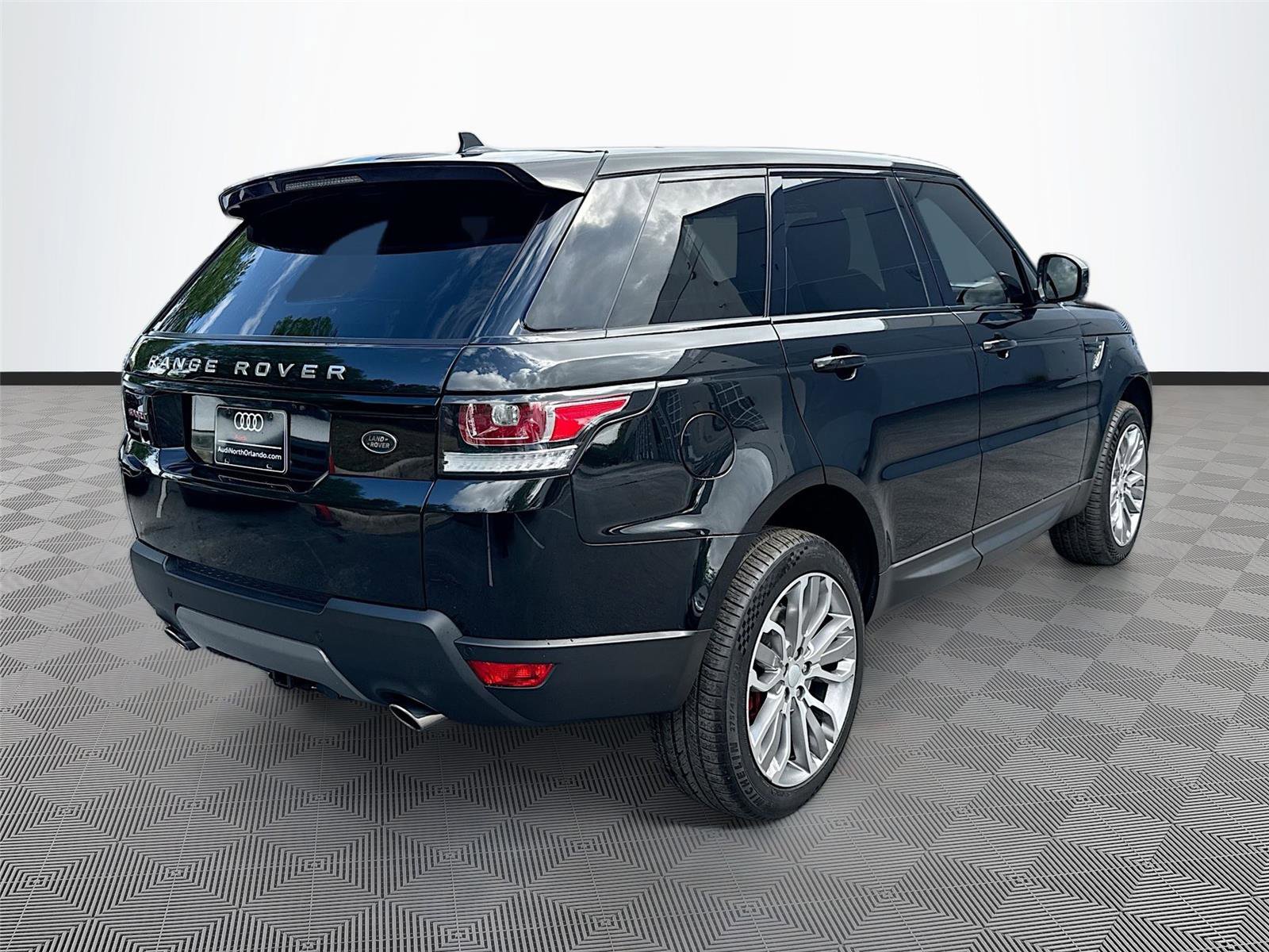 Used 2016 Land Rover Range Rover Sport Supercharged AWD/4WD image 7