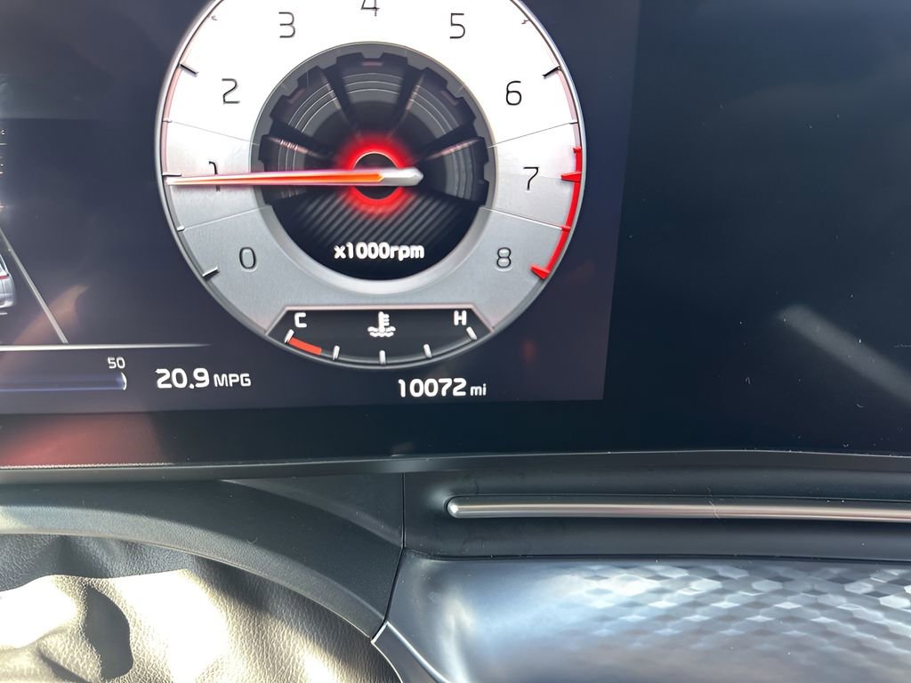 Used 2024 Kia Carnival SX Prestige FWD image 25