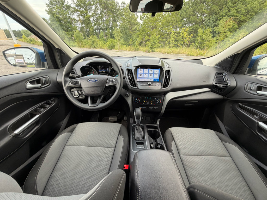 Used 2019 Ford Escape SE FWD image 22