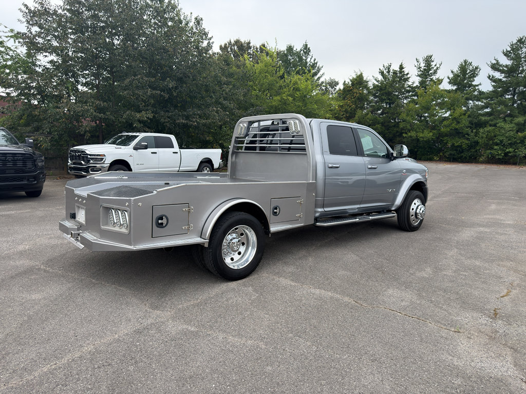 Used 2022 RAM 4500 Laramie AWD/4WD image 5