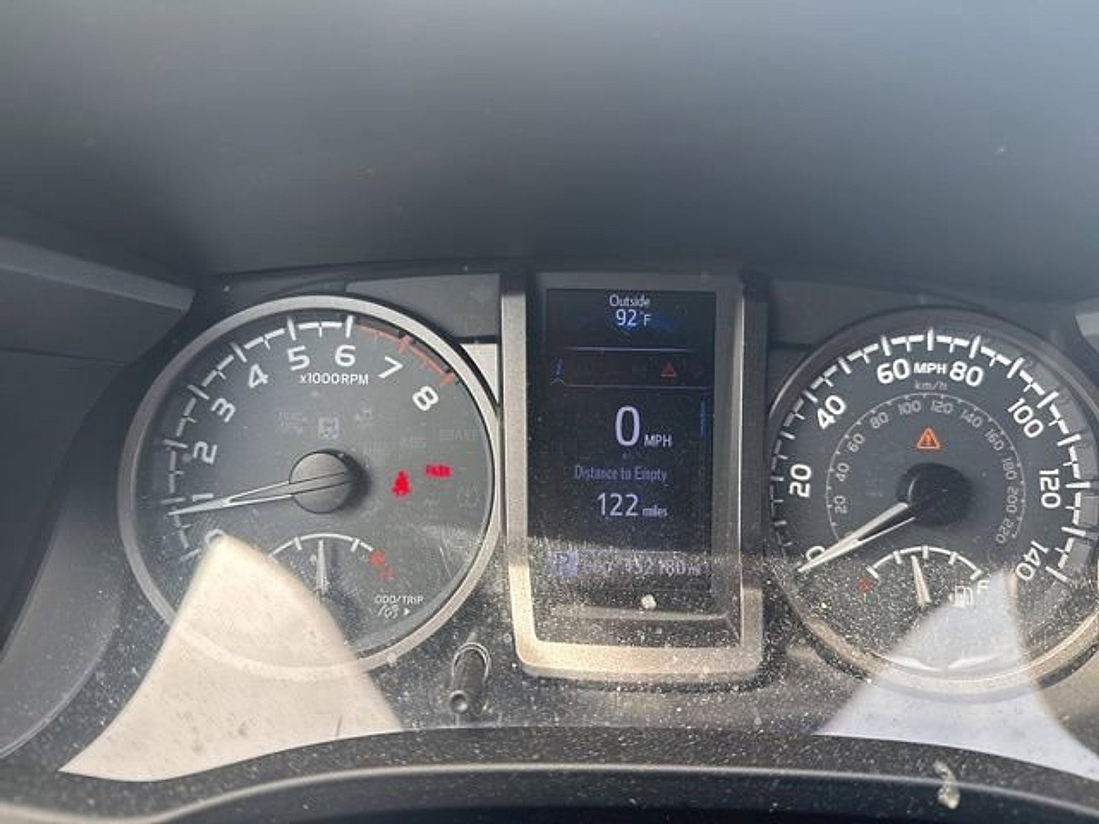 Used 2017 Toyota Tacoma TRD Sport image 17