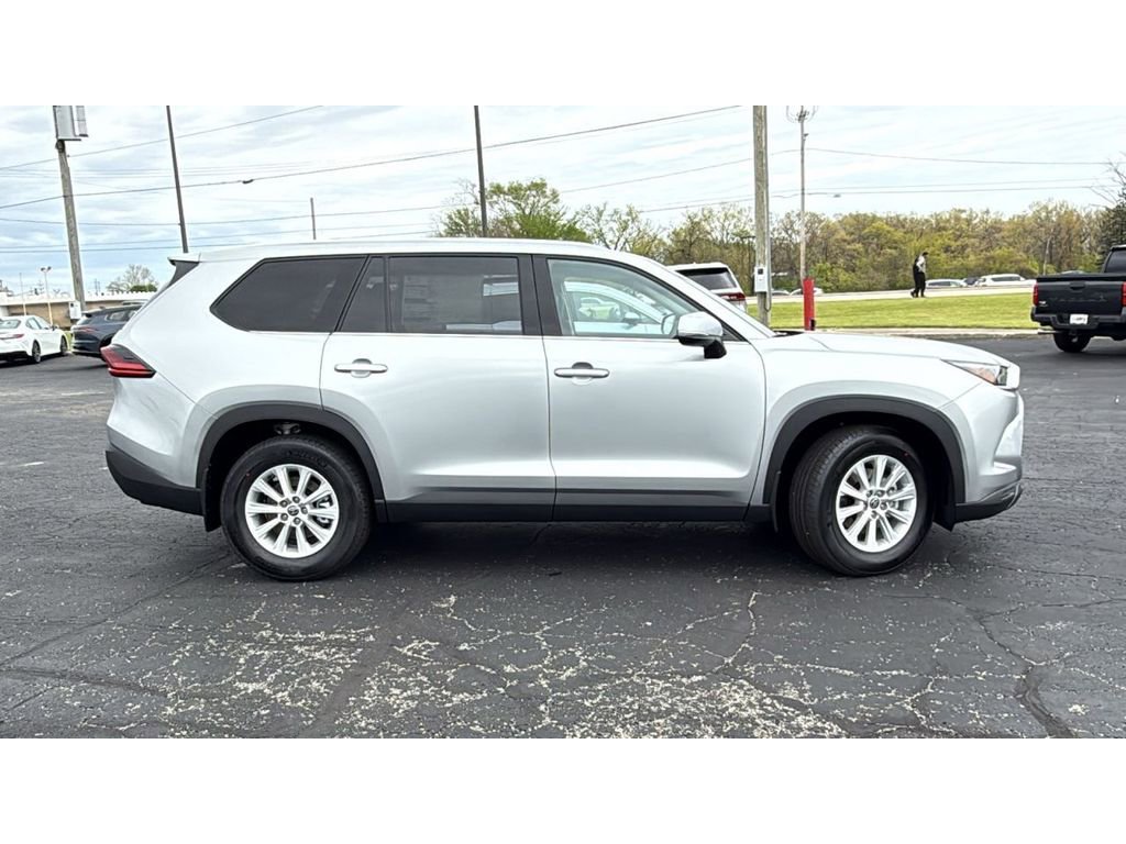 New 2026 Toyota Grand Highlander AWD image 10