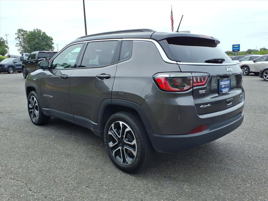 Used 2024 Jeep Compass Limited AWD/4WD image 5