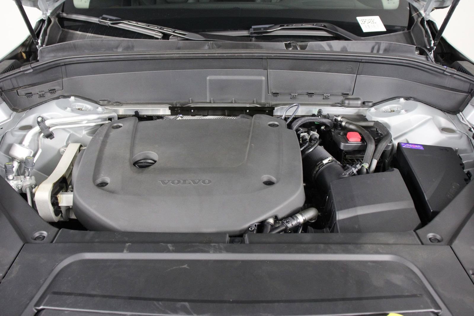 Used 2025 Volvo XC90 B6 Plus AWD/4WD image 24