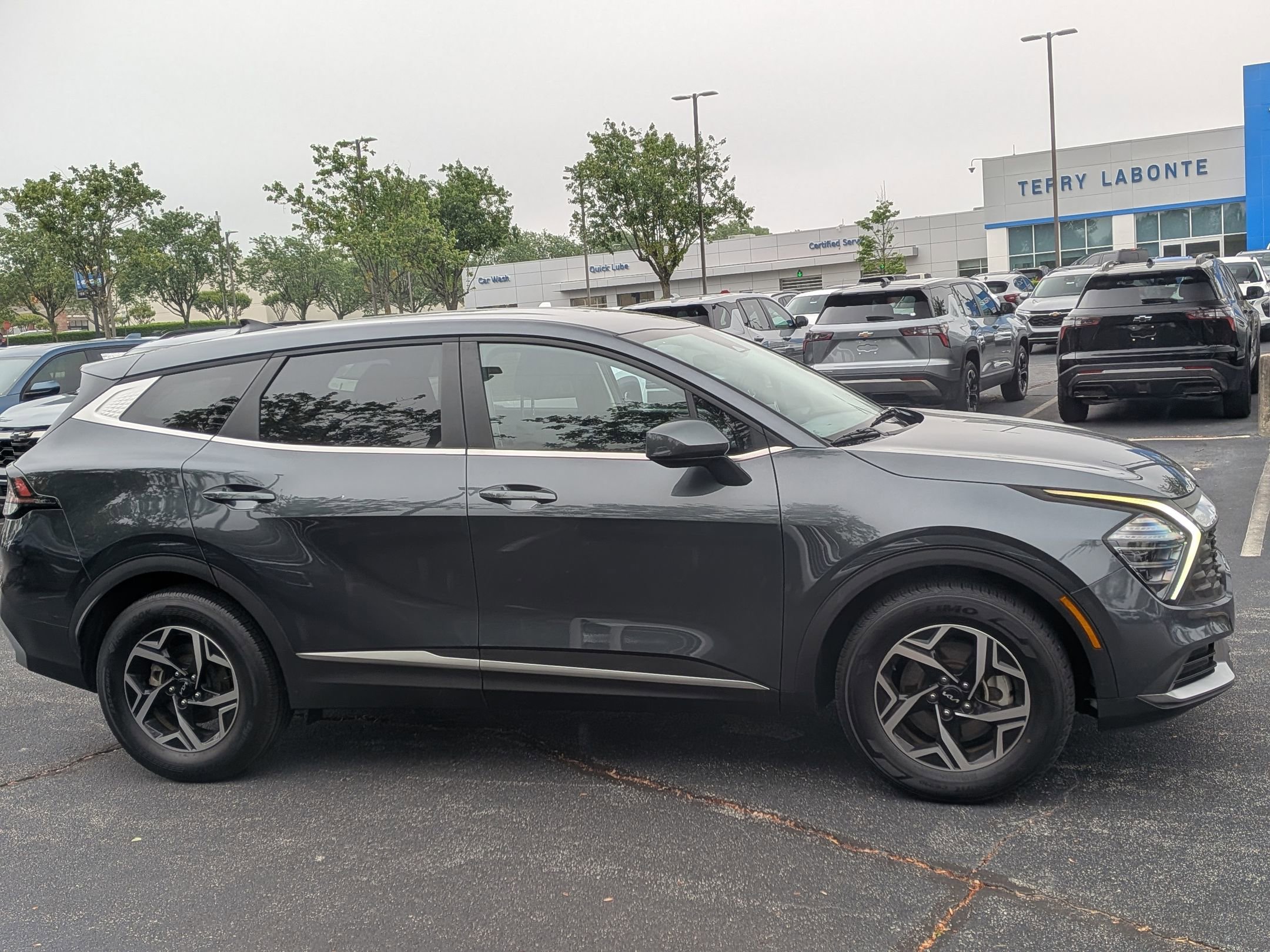 Used 2024 Kia Sportage LX FWD image 10