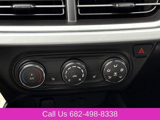 Used 2025 Chevrolet Trax RS w/ Driver Confidence Package FWD image 25