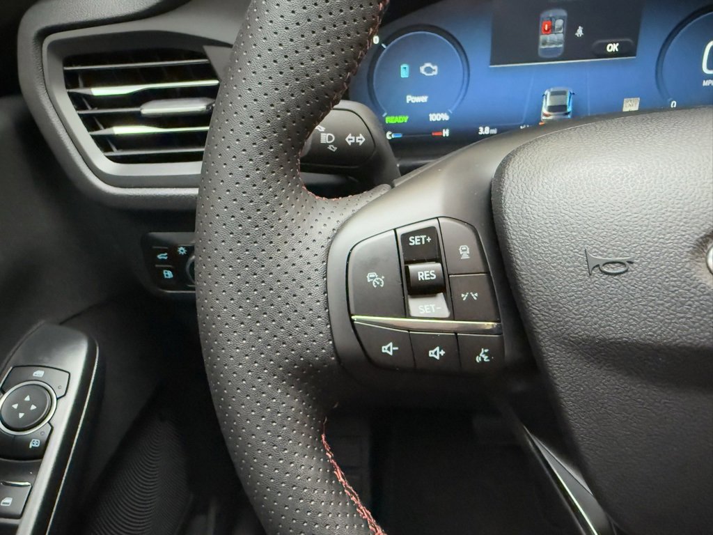 New 2026 Ford Escape ST-Line Select w/ Tech Pack #2 image 18