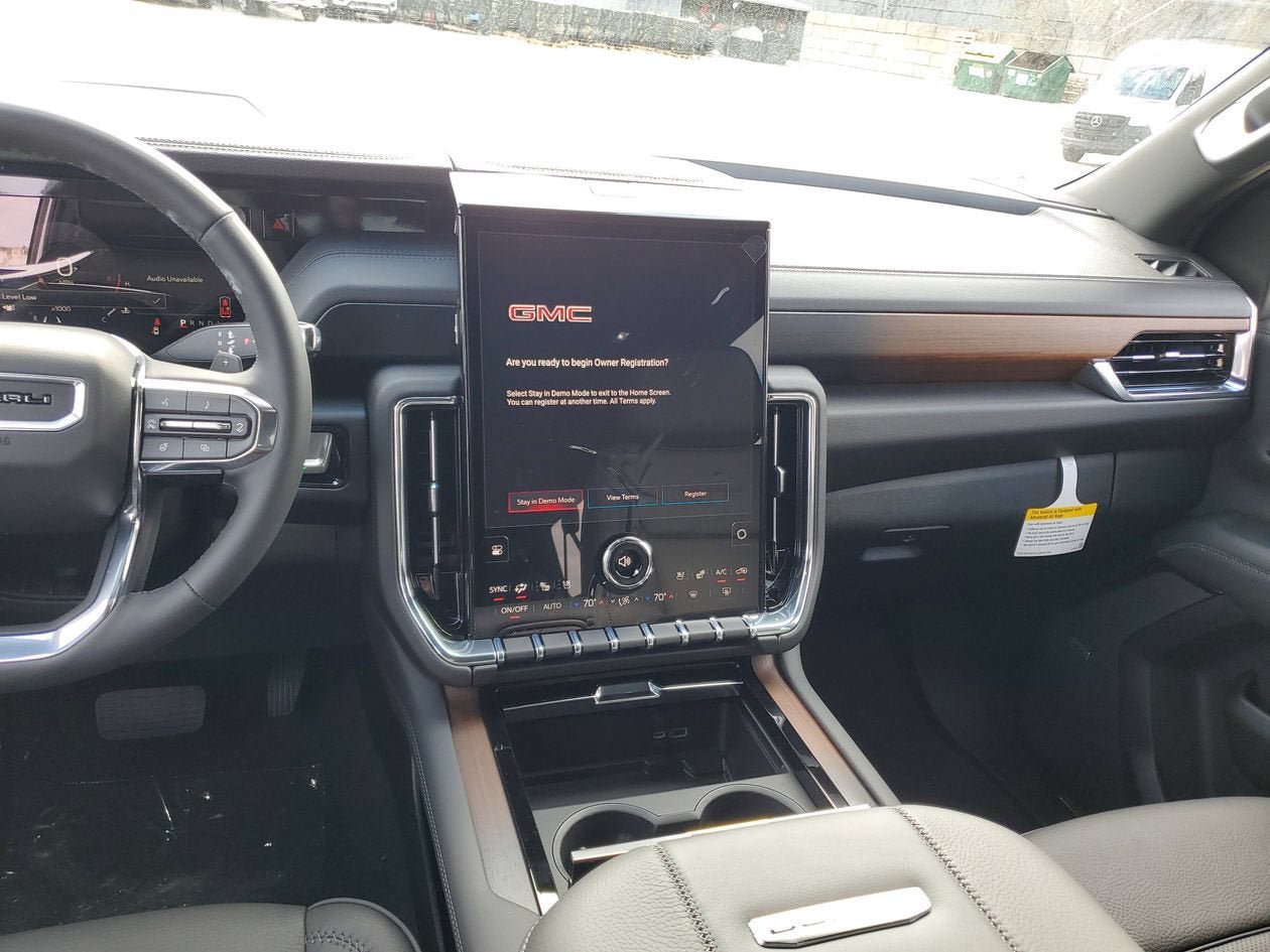 New 2026 GMC Yukon XL Denali w/ Sun & Power Step Package AWD/4WD image 14