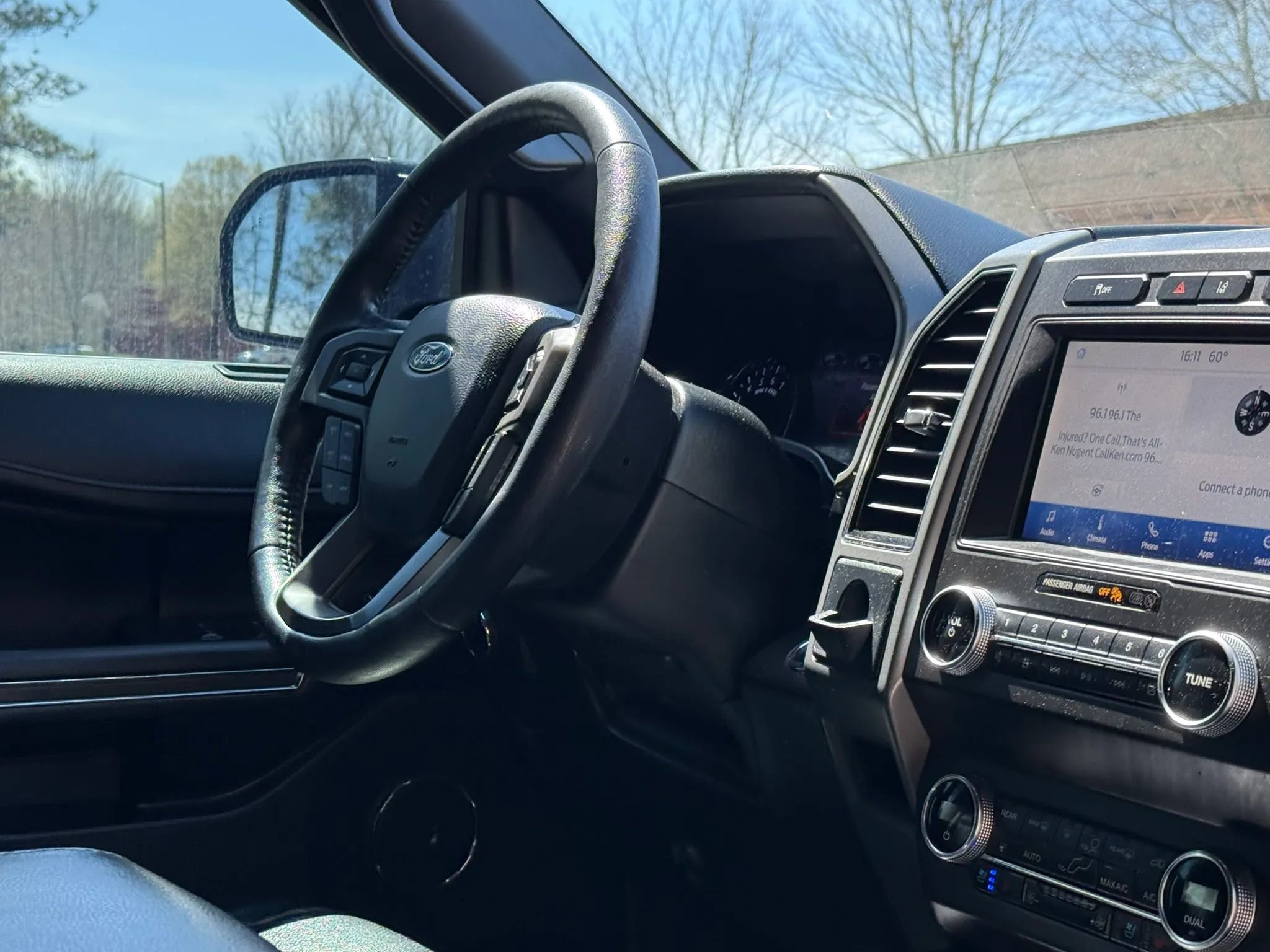 Used 2020 Ford Expedition Max XLT w/ Equipment Group 202A RWD image 25