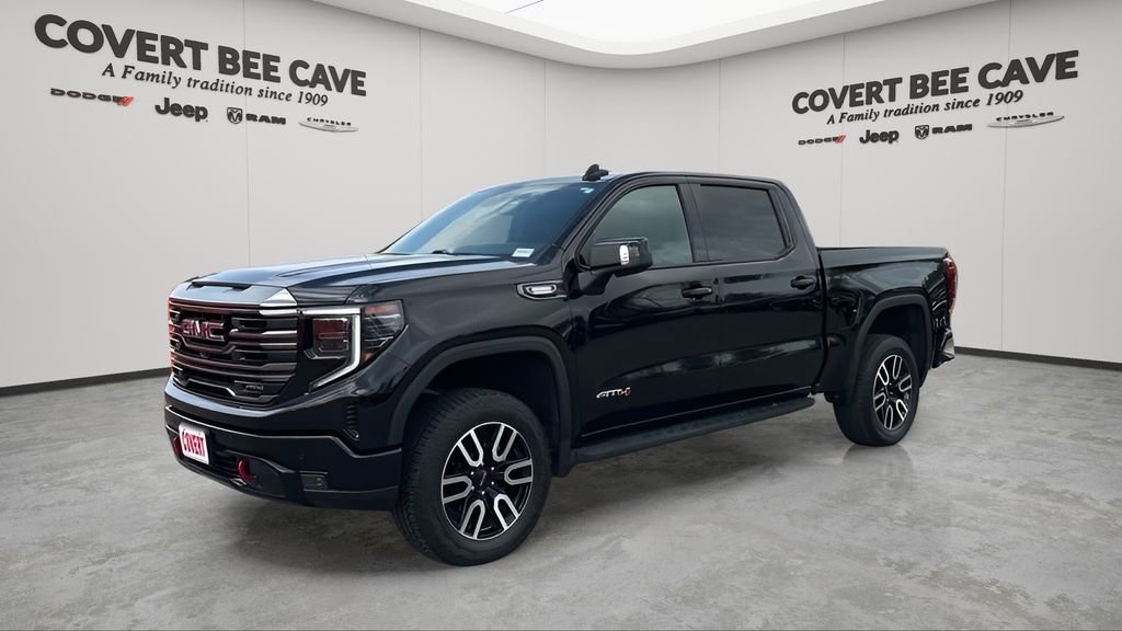 Used 2024 GMC Sierra 1500 AT4 w/ AT4 Premium Package image 3
