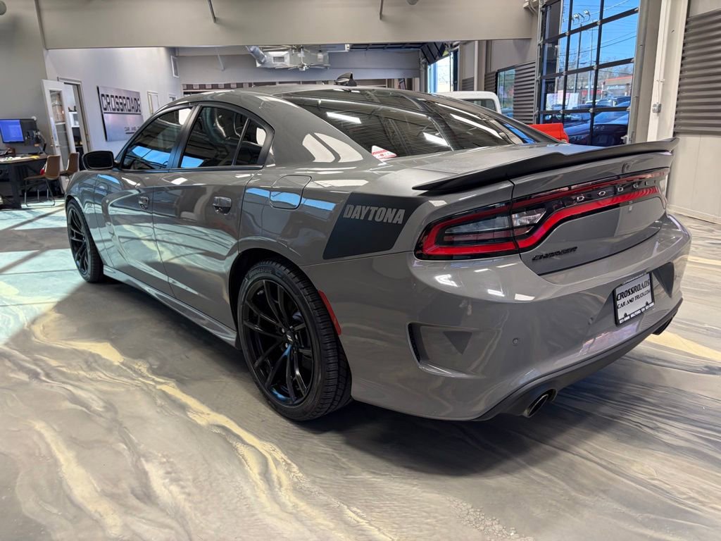 Used 2018 Dodge Charger R/T image 29