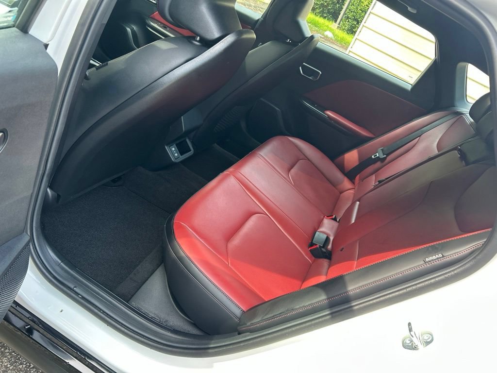 Used 2025 Kia K4 GT-Line w/ GT-Line Premium Package FWD image 27