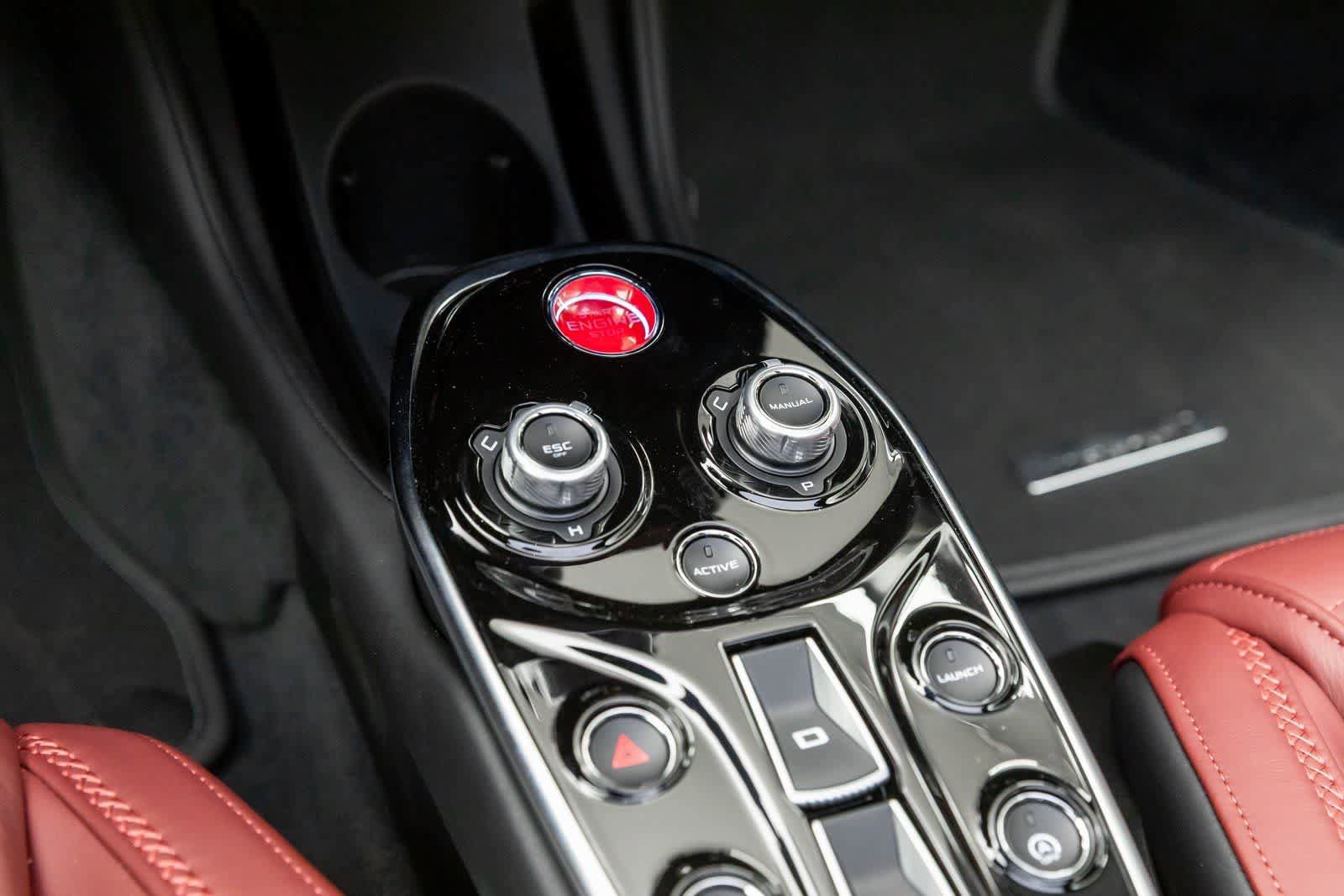 Used 2025 McLaren GTS RWD image 31