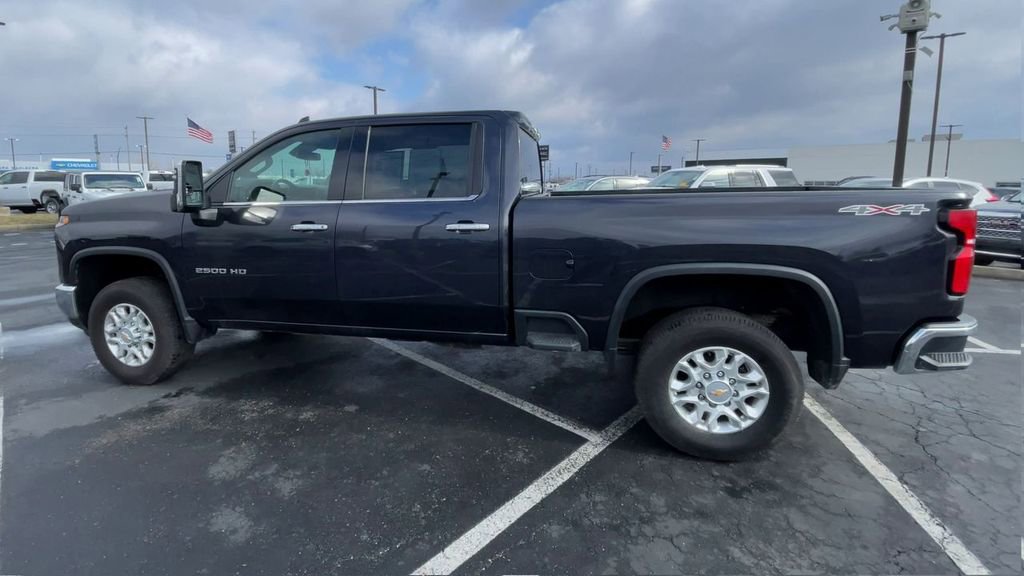 Used 2024 Chevrolet Silverado 2500 LTZ image 7