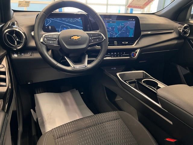 Used 2025 Chevrolet Equinox LT image 17
