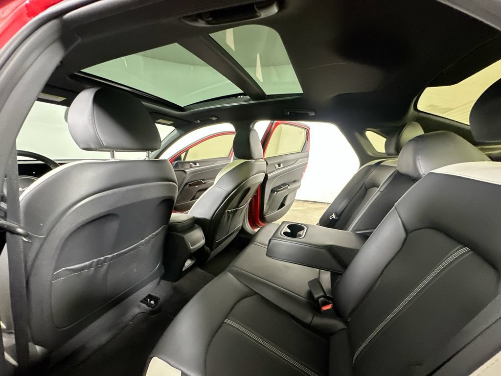 Used 2025 Kia K5 GT-Line w/ GT-Line Premium Package FWD image 15