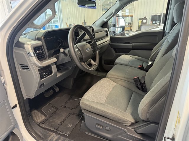 Used 2024 Ford F250 XLT image 11