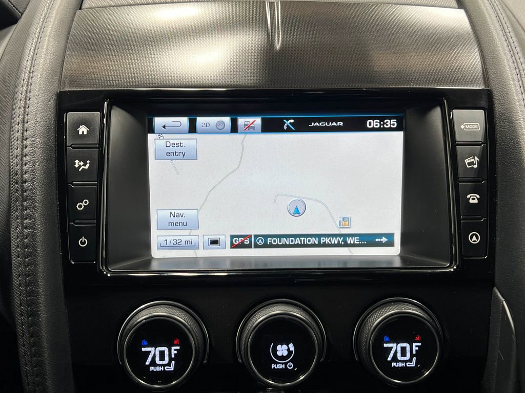 Used 2016 Jaguar F-TYPE Convertible RWD image 11