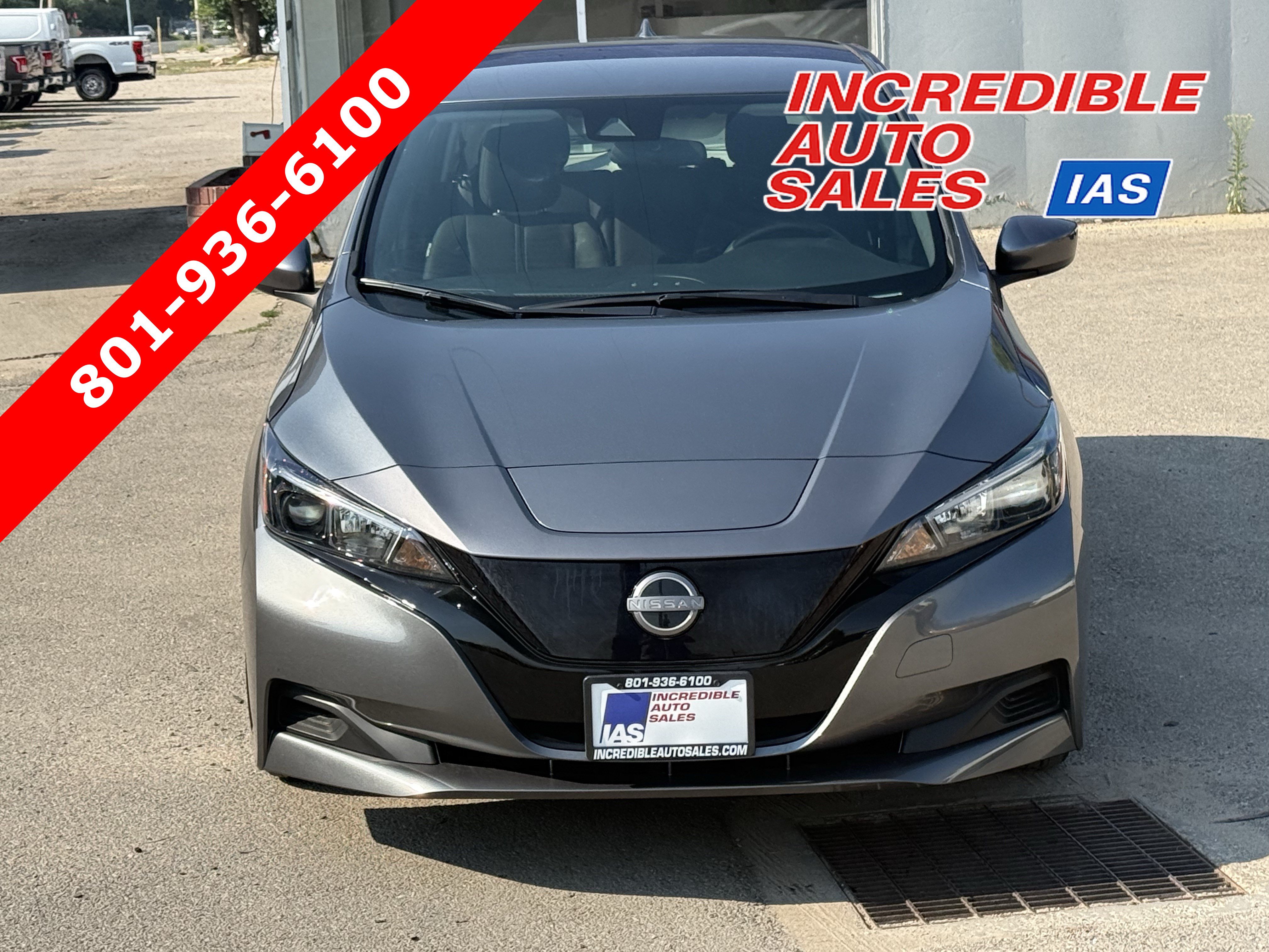 Used 2025 Nissan Leaf S FWD image 1