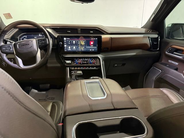 Used 2022 GMC Sierra 1500 Denali w/ Denali Reserve Package AWD/4WD image 28