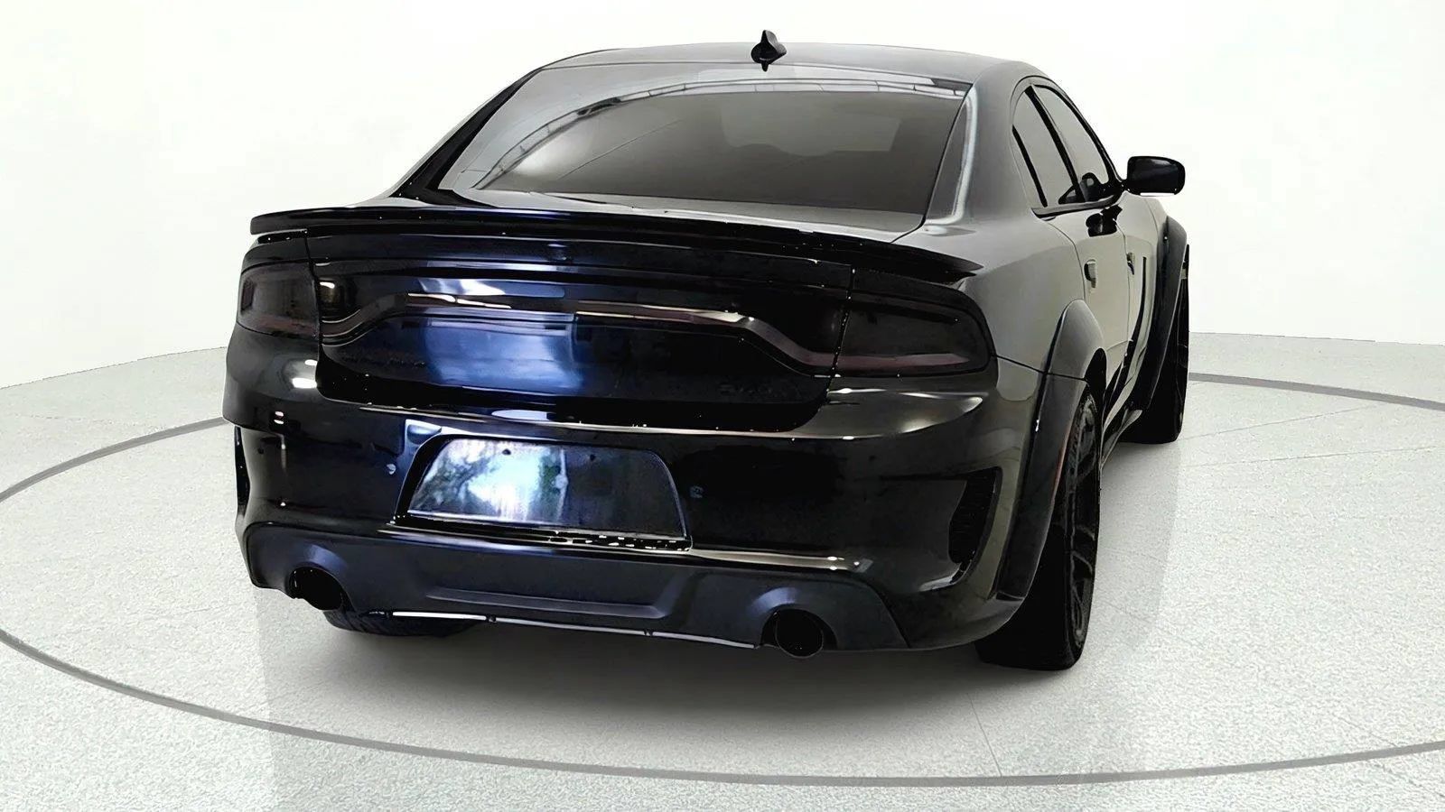 Used 2022 Dodge Charger SRT Hellcat w/ Harman/Kardon Audio Group RWD image 5