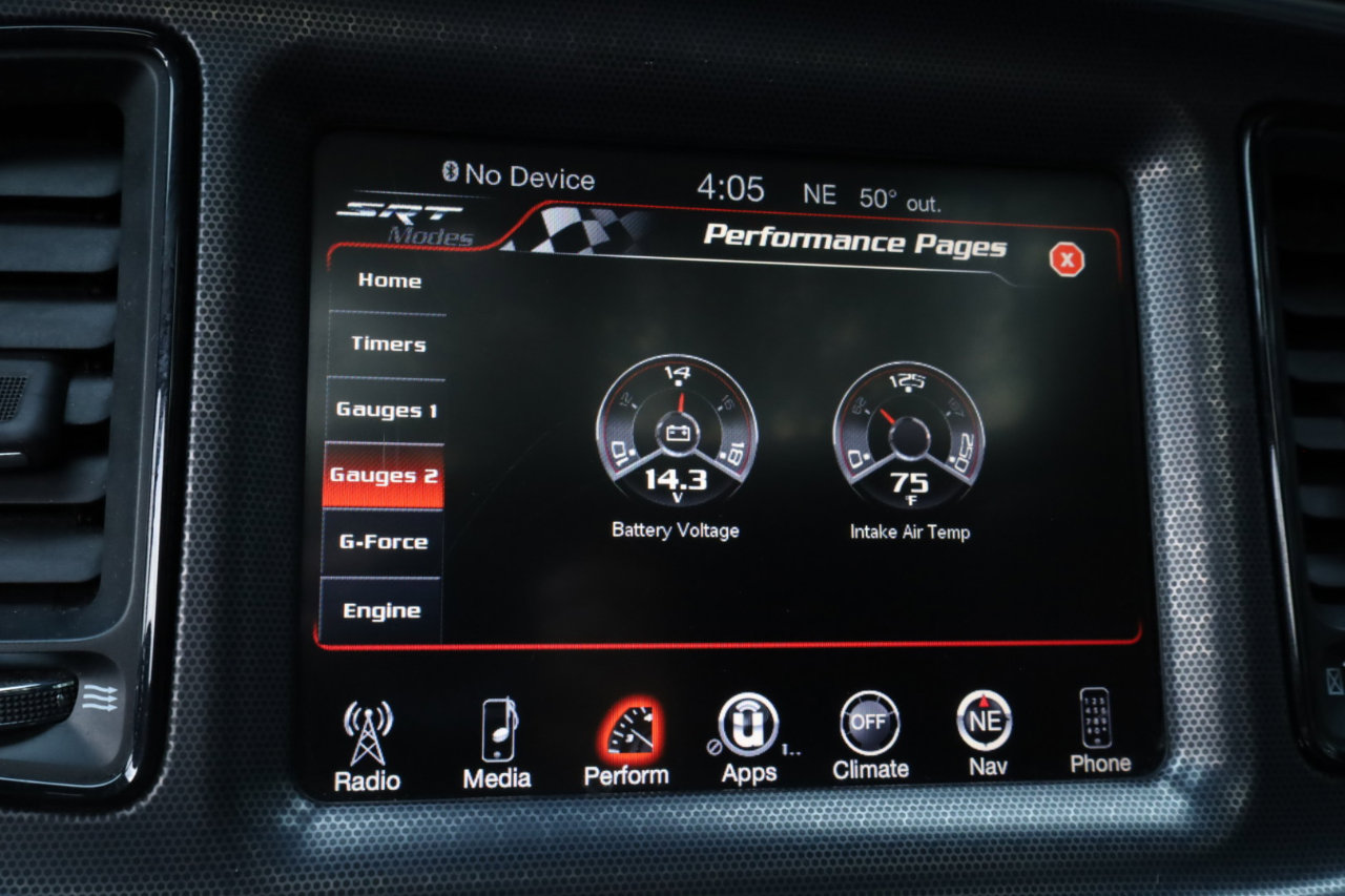 Used 2016 Dodge Challenger SRT w/ Technology Group image 43