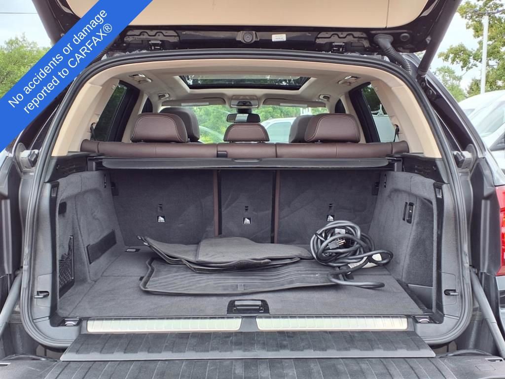 Used 2017 BMW X5 xDrive40e image 11