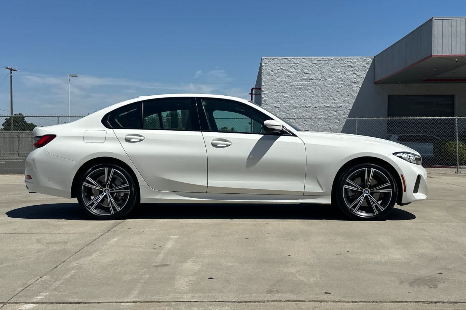 Used 2023 BMW 330i Sedan w/ Parking Assistance Package RWD image 2