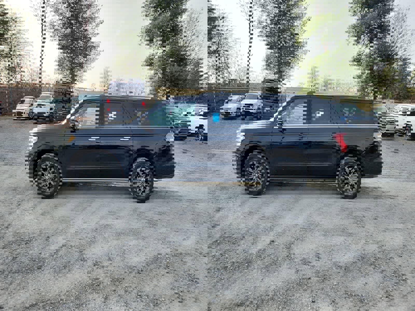 Used 2020 Ford Expedition Max Limited w/ Equipment Group 301A image 2