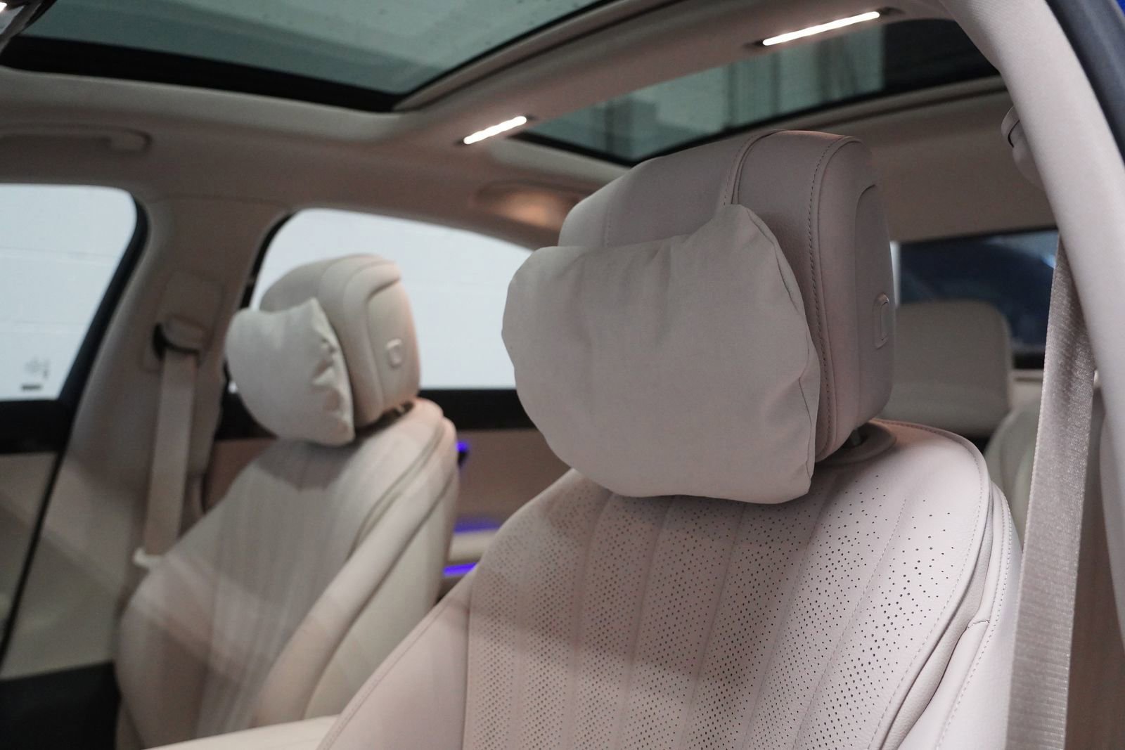 New 2026 Mercedes-Benz S 500 4MATIC image 15