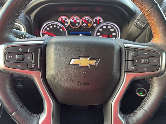 Used 2022 Chevrolet Silverado 1500 LT image 16