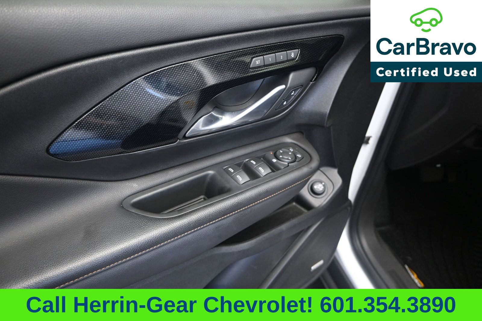 Used 2022 GMC Terrain AT4 w/ Infotainment Package II AWD/4WD image 11