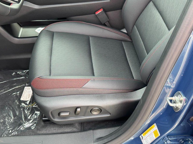 New 2027 Chevrolet Equinox RS w/ LPO, Floor Liner Package AWD/4WD image 15