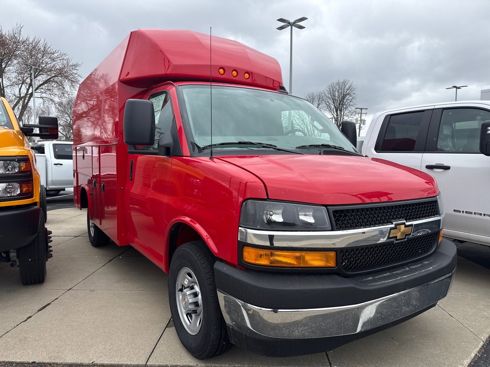 New 2026 Chevrolet Express 3500 w/ Power Convenience Package RWD image 3