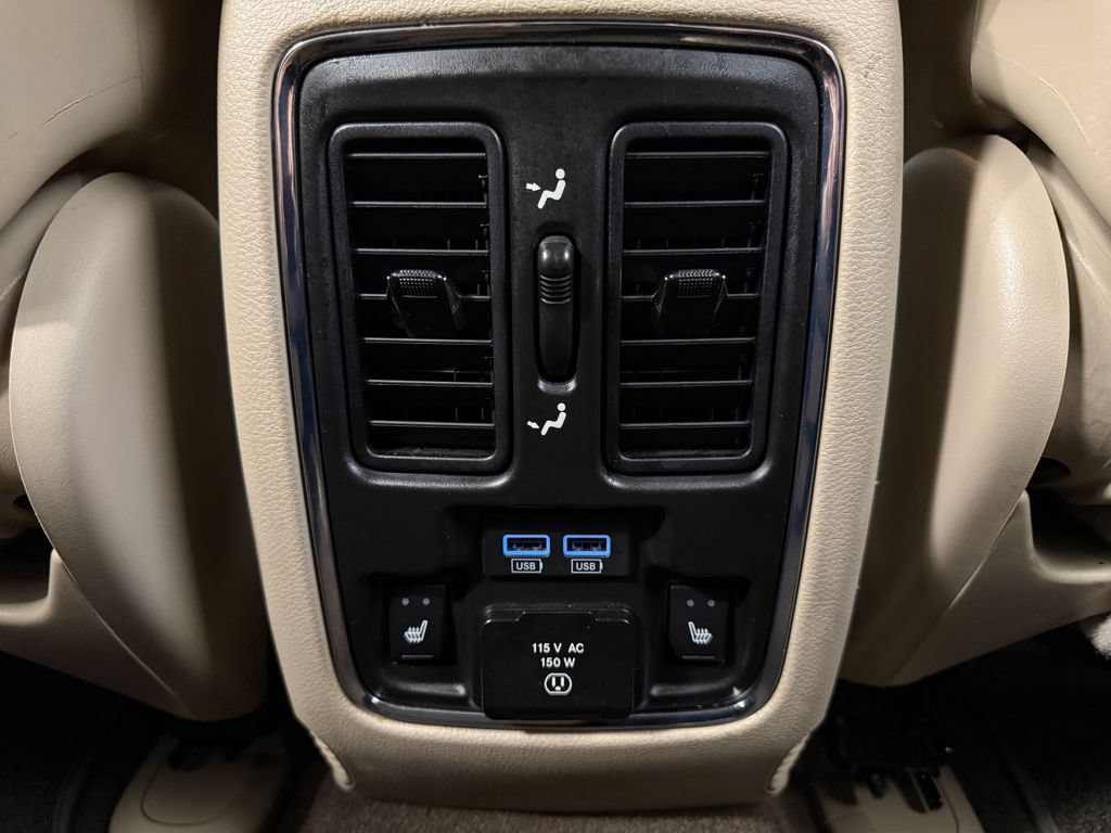 Used 2021 Jeep Grand Cherokee Summit AWD/4WD image 37