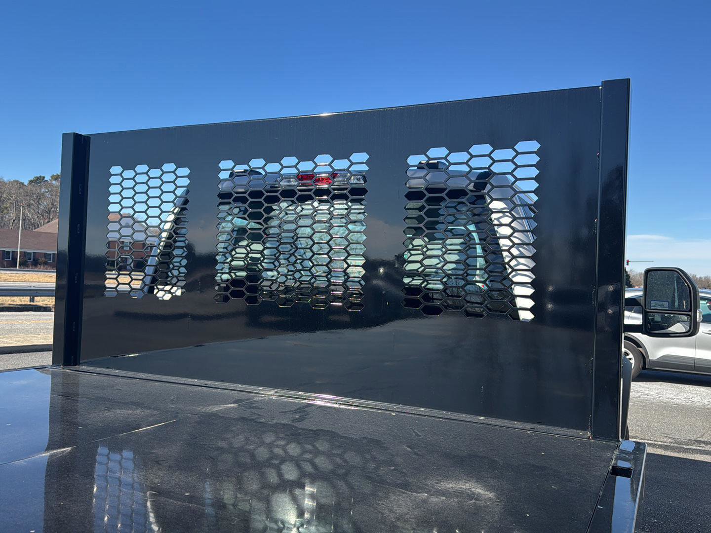 New 2025 Ford F550 2WD Regular Cab Super Duty image 17