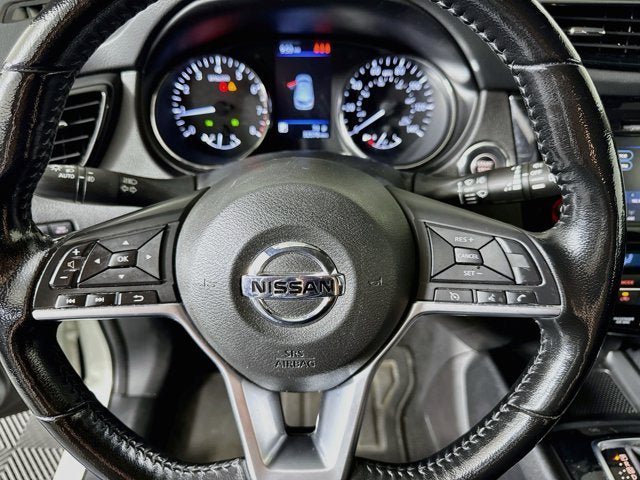Used 2022 Nissan Rogue Sport SV AWD/4WD image 11