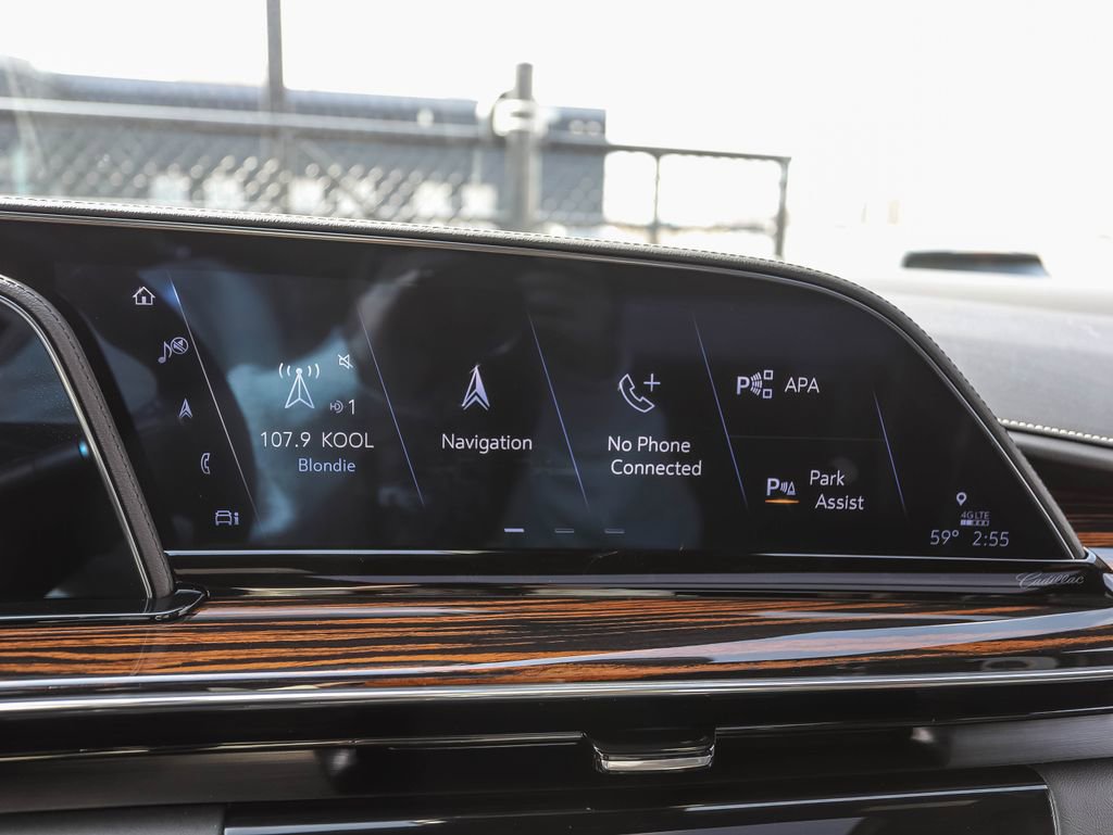 Used 2023 Cadillac Escalade Premium Luxury w/ LPO, Radiant Package AWD/4WD image 15