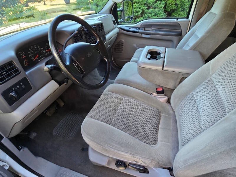 Used 2001 Ford F250 4x4 Crew Cab Super Duty image 2