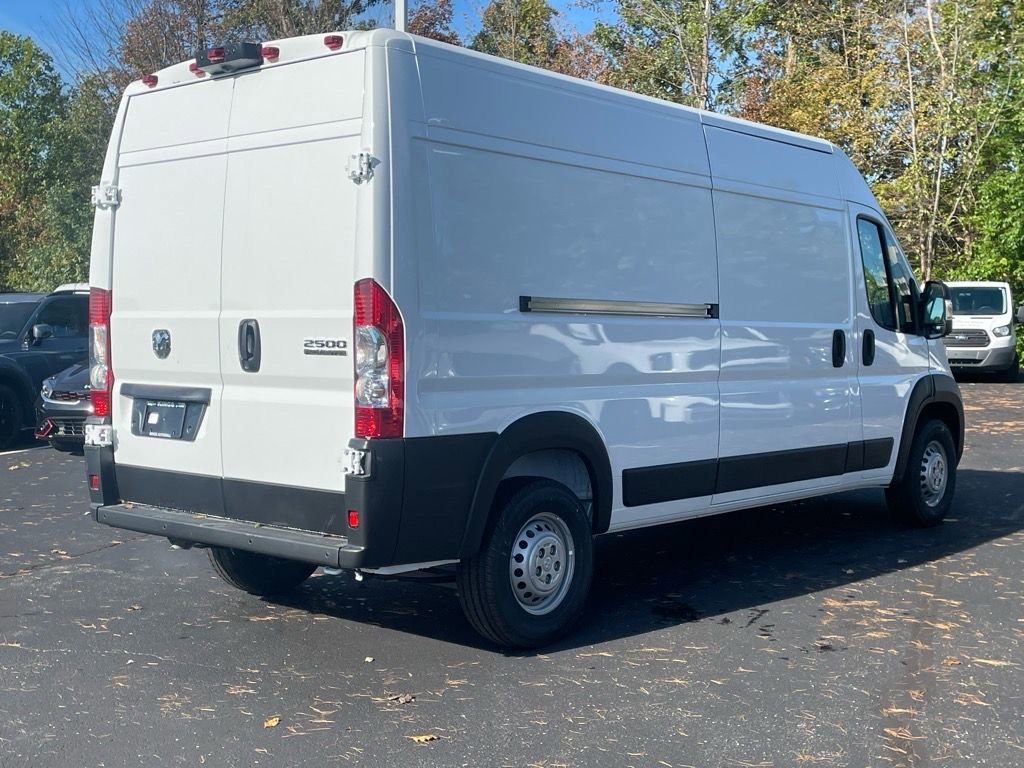 New 2024 RAM ProMaster 2500 w/ Cold Weather Group image 8