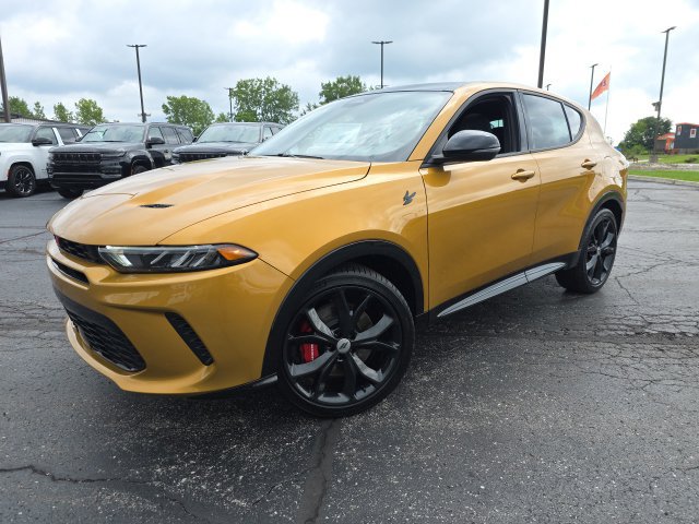 Used 2025 Dodge Hornet R/T AWD/4WD image 2