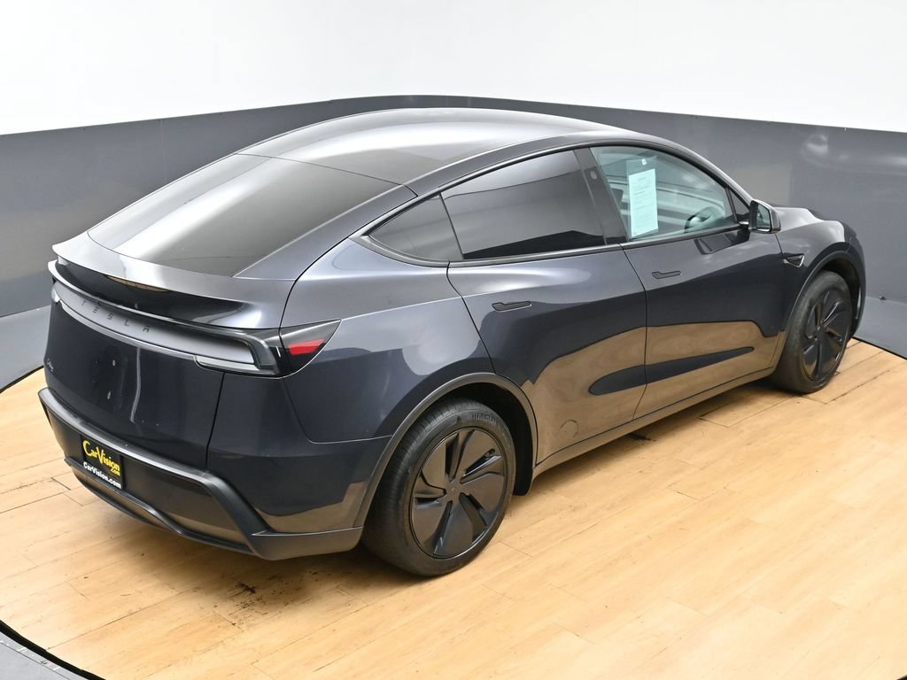 Used 2026 Tesla Model Y Long Range RWD image 7