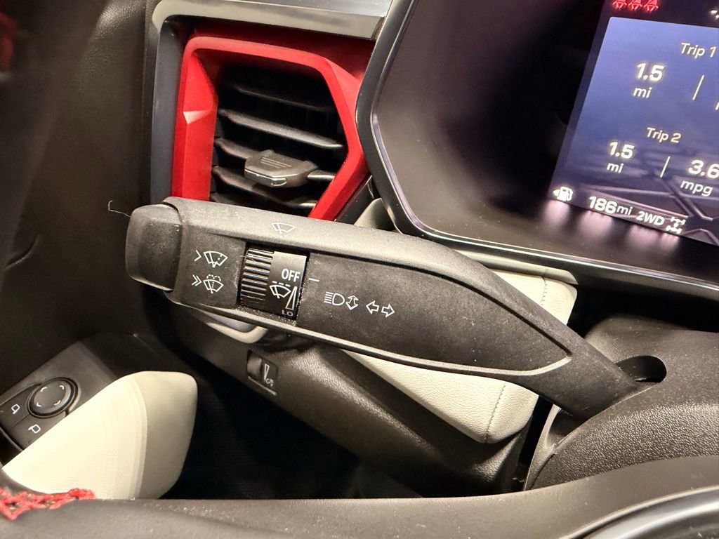 Used 2024 GMC Canyon AT4X image 34