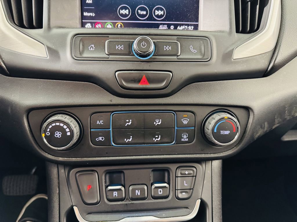 Used 2020 GMC Terrain SLE image 12