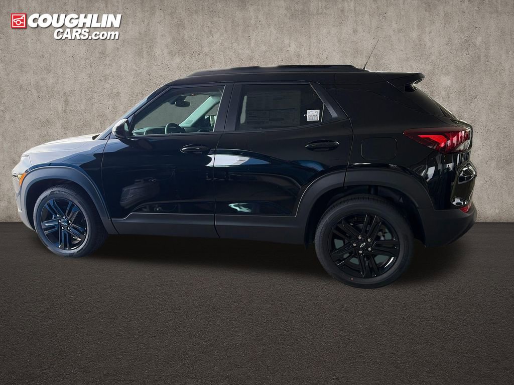 New 2026 Chevrolet TrailBlazer LT w/ Midnight Edition FWD video 2
