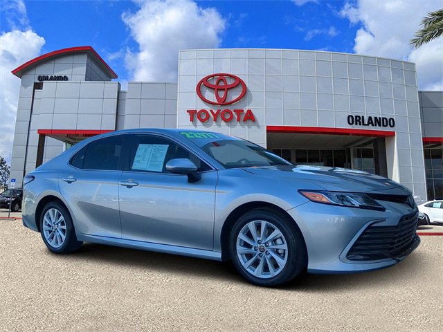 Certified 2024 Toyota Camry LE image 1