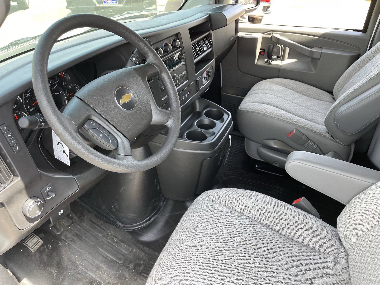 New 2026 Chevrolet Express 2500 w/ Driver Convenience Package RWD image 20