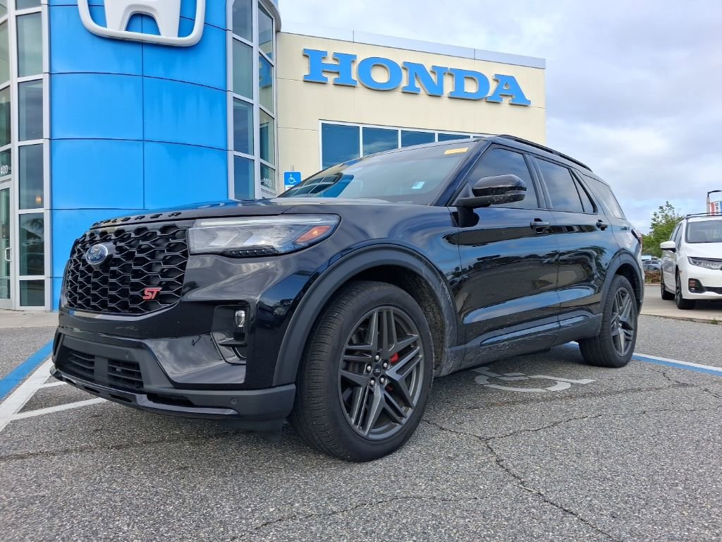 Used 2025 Ford Explorer ST w/ Sun And Sound Package image 1