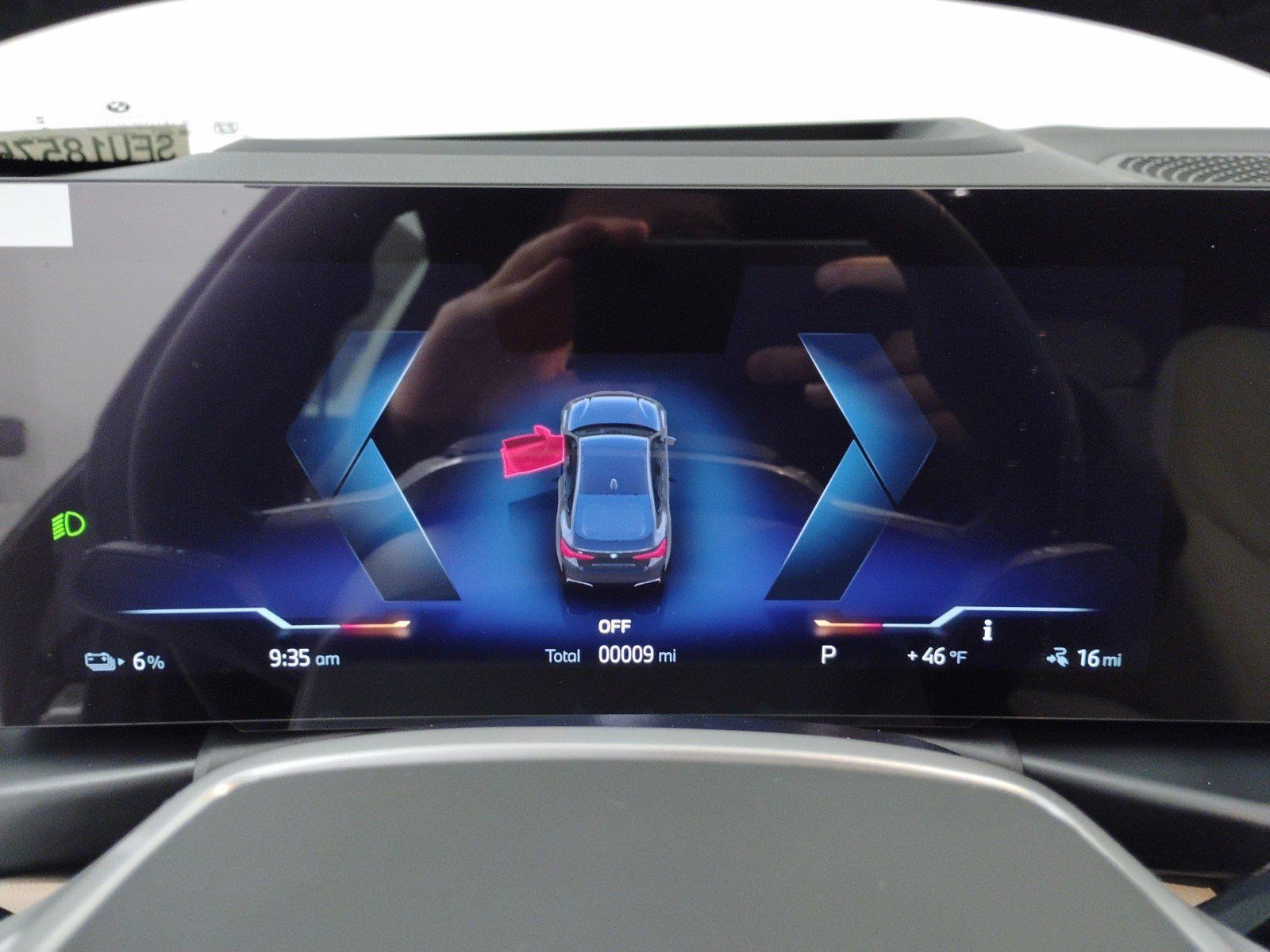 Used 2025 BMW i4 xDrive40i w/ Premium Package image 17