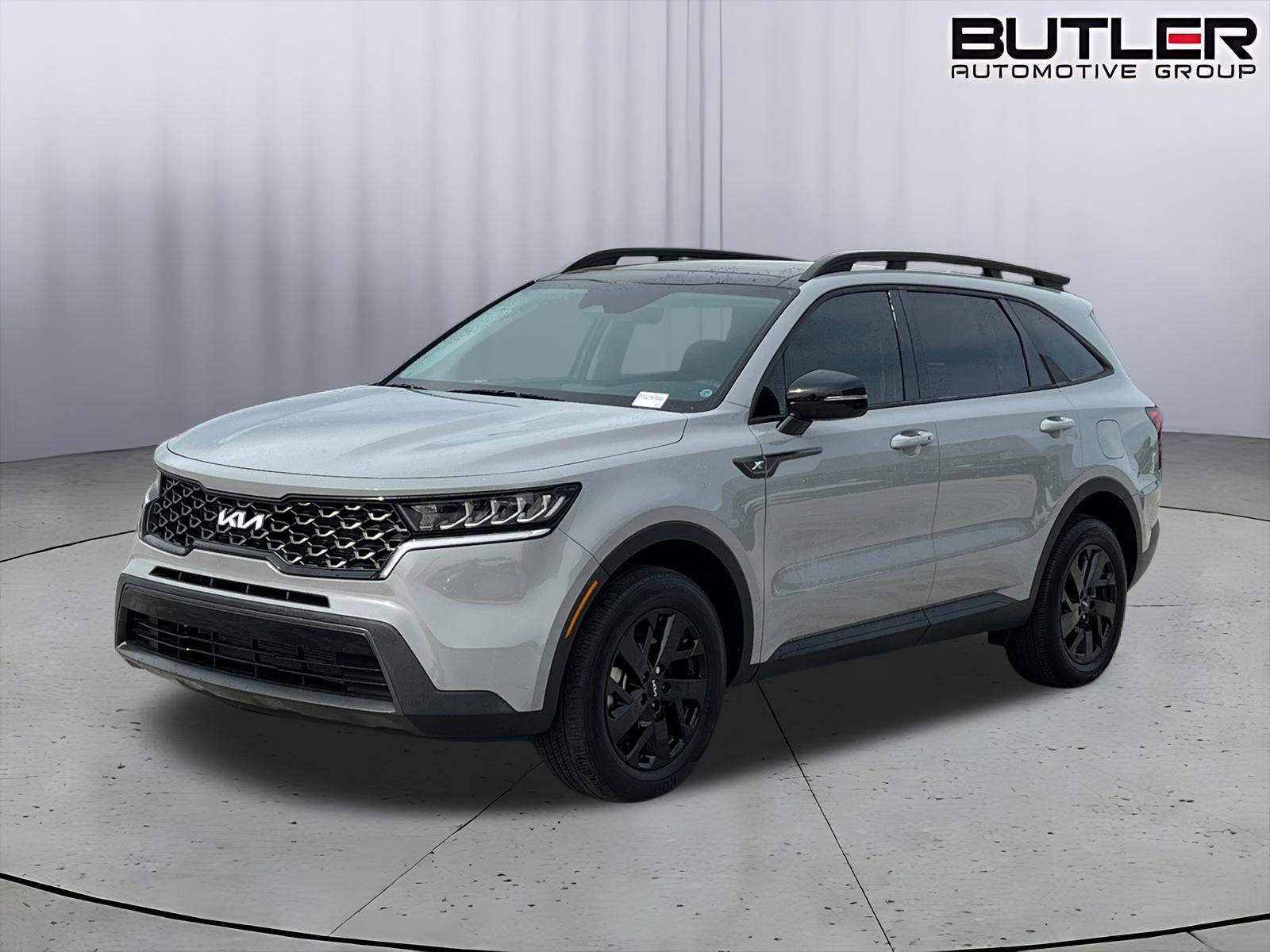 Used 2023 Kia Sorento S w/ Panoramic Sunroof Package